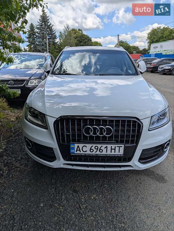 Позашляховик / Кросовер Audi Q5 2015 в Луцьку фото 5 Позашляховик / Кросовер Audi Q5 2015 в Луцьку