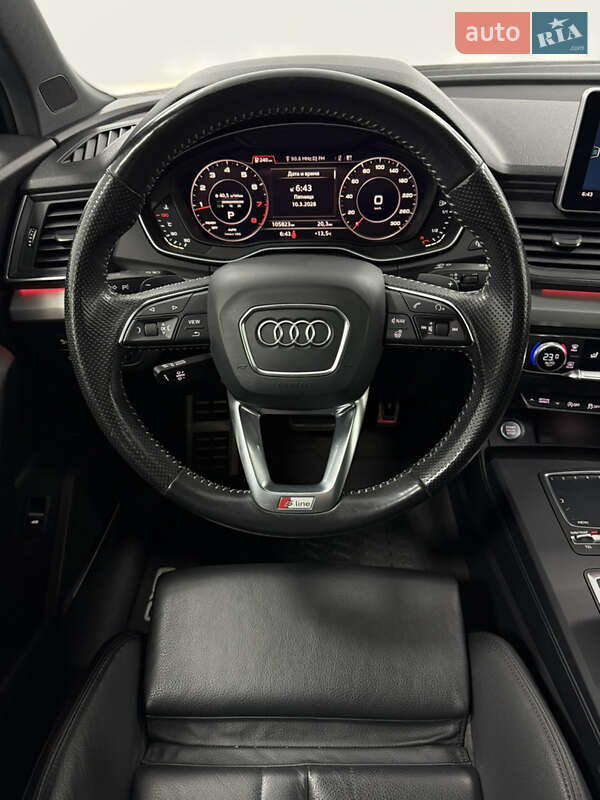 Позашляховик / Кросовер Audi Q5 2017 в Одесі