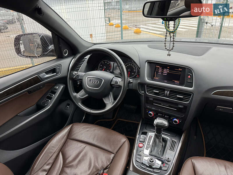 Внедорожник / Кроссовер Audi Q5 2014 в Киеве