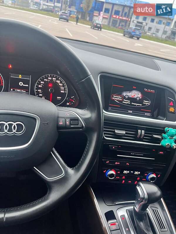 Позашляховик / Кросовер Audi Q5 2015 в Житомирі