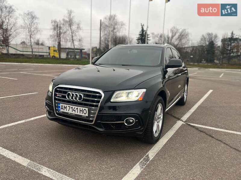 Позашляховик / Кросовер Audi Q5 2015 в Житомирі