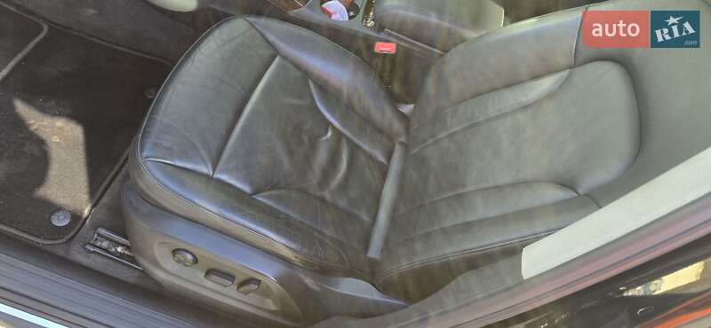 Внедорожник / Кроссовер Audi Q5 2011 в Одессе