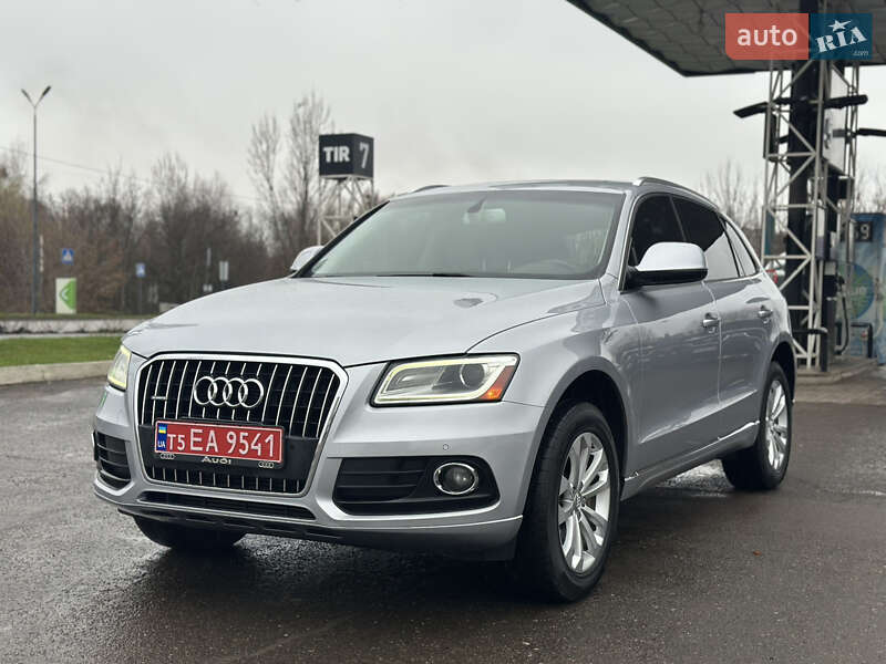 Внедорожник / Кроссовер Audi Q5 2015 в Дубно