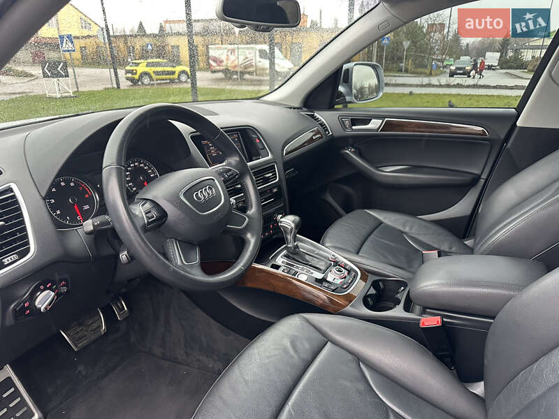 Внедорожник / Кроссовер Audi Q5 2015 в Дубно