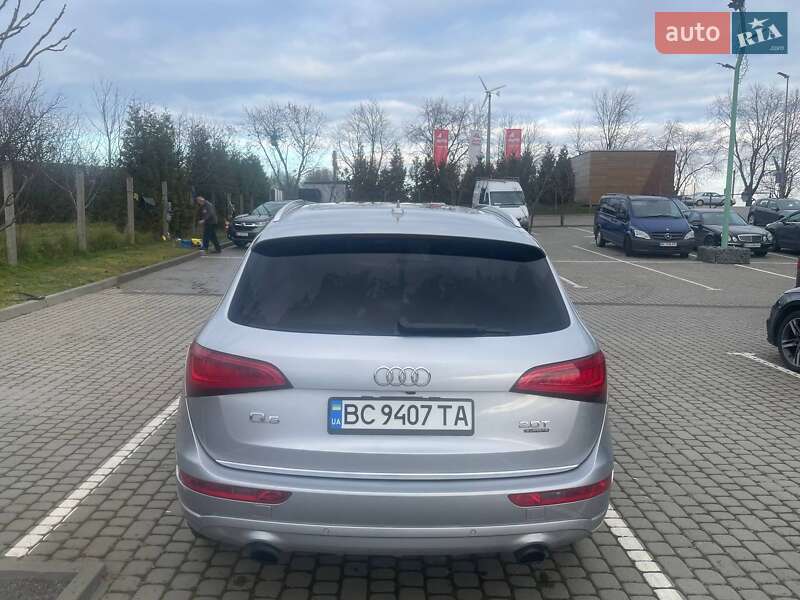 Позашляховик / Кросовер Audi Q5 2015 в Львові