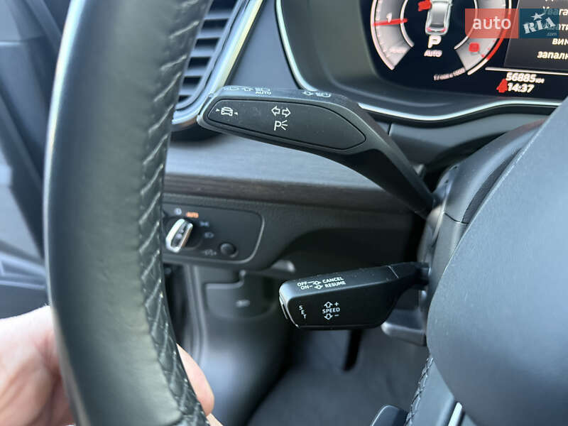 Позашляховик / Кросовер Audi Q5 2022 в Києві