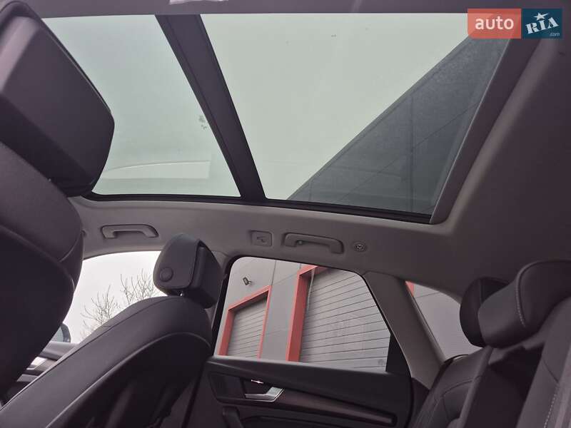 Внедорожник / Кроссовер Audi Q5 2023 в Барышевке