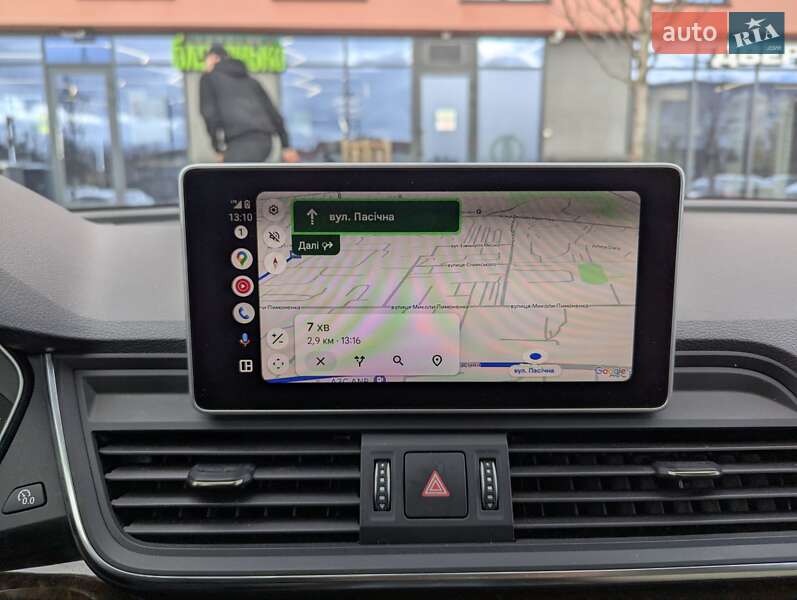 Позашляховик / Кросовер Audi Q5 2017 в Львові