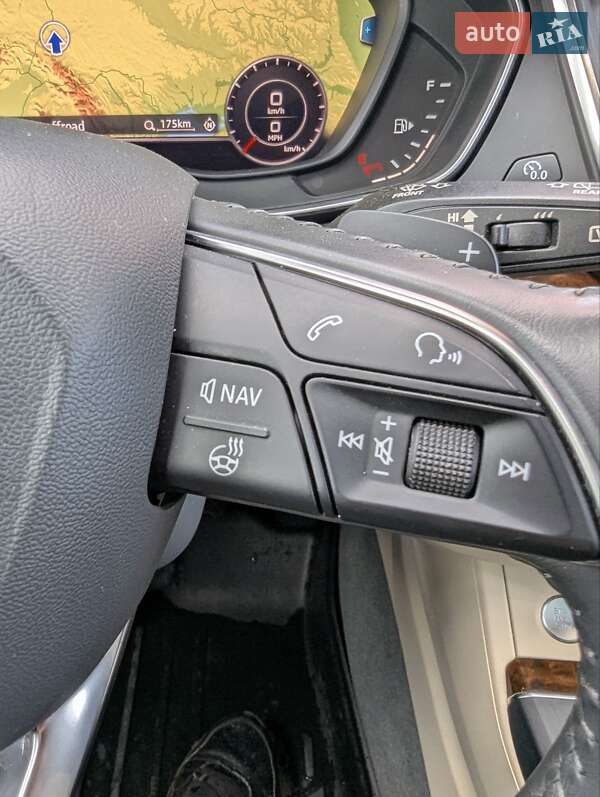 Позашляховик / Кросовер Audi Q5 2017 в Львові