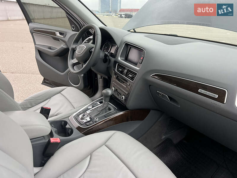 Внедорожник / Кроссовер Audi Q5 2013 в Киеве