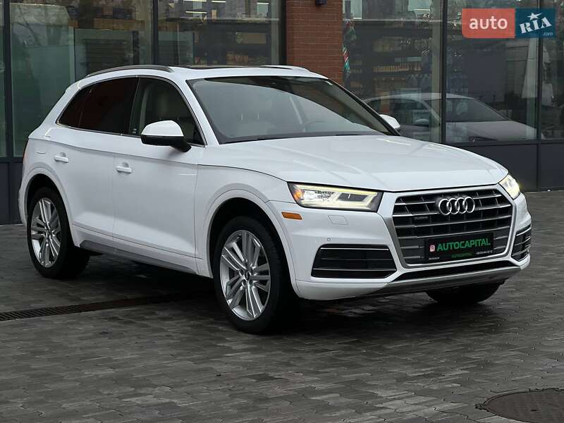 Внедорожник / Кроссовер Audi Q5 2017 в Киеве