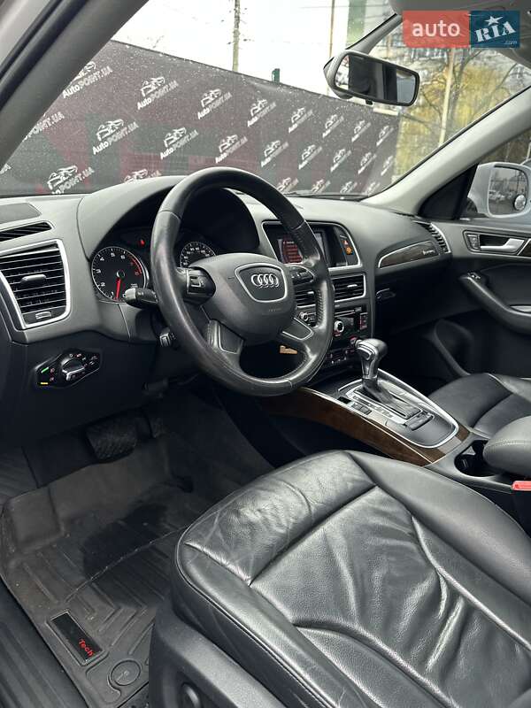 Внедорожник / Кроссовер Audi Q5 2014 в Сумах