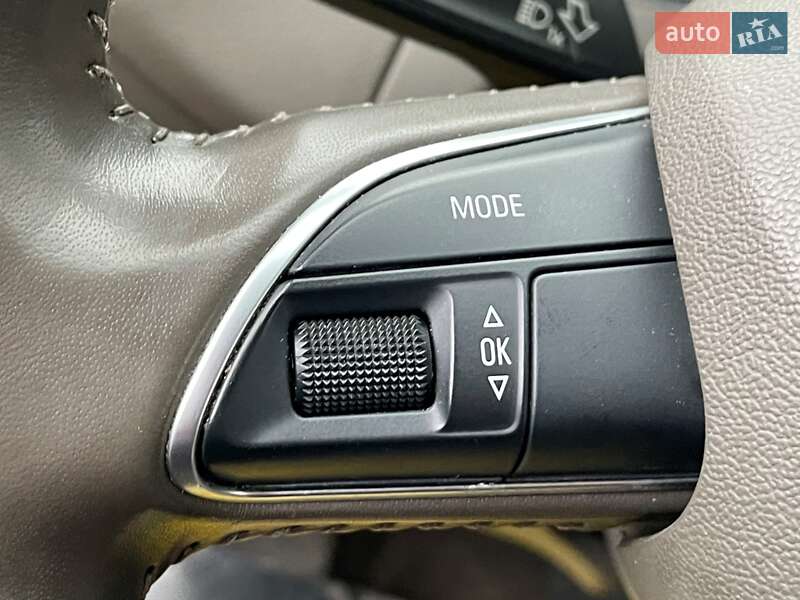 Позашляховик / Кросовер Audi Q5 2017 в Києві