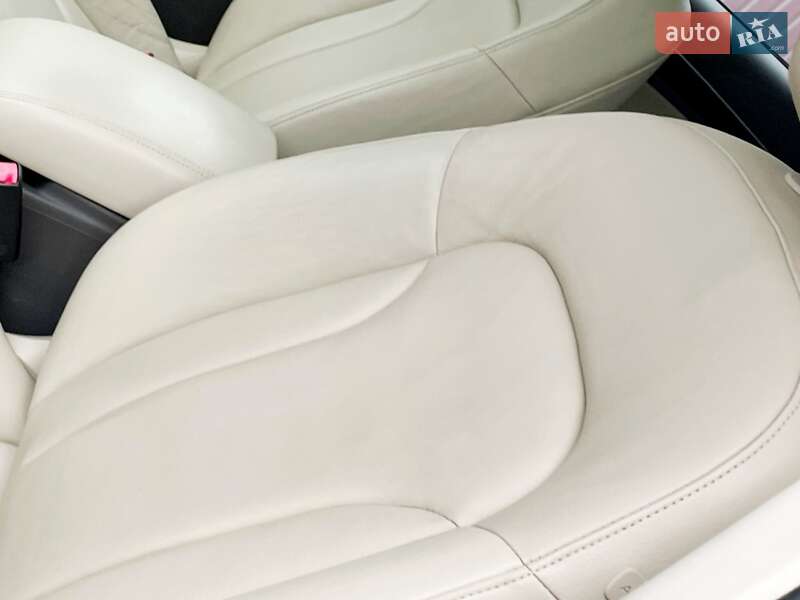 Позашляховик / Кросовер Audi Q5 2017 в Києві