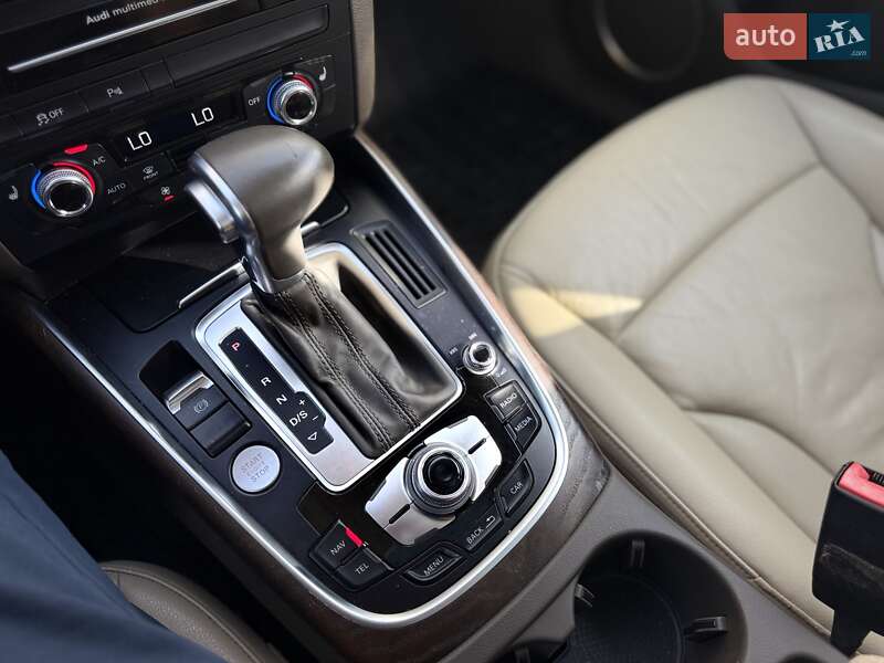 Внедорожник / Кроссовер Audi Q5 2015 в Львове