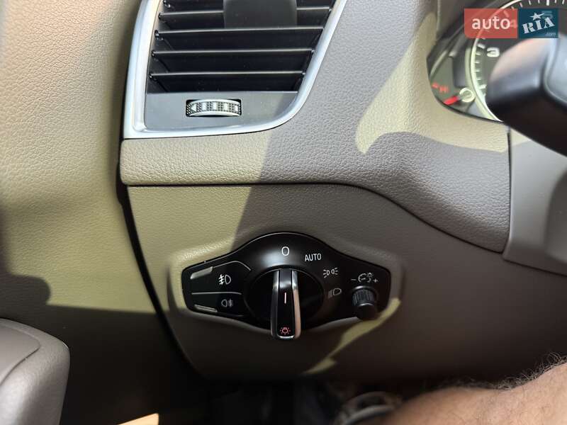 Внедорожник / Кроссовер Audi Q5 2015 в Львове