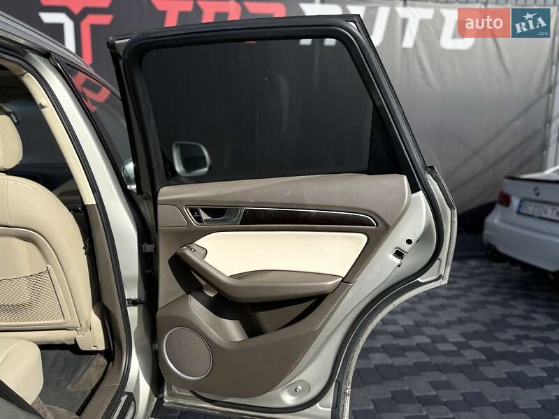 Внедорожник / Кроссовер Audi Q5 2015 в Львове