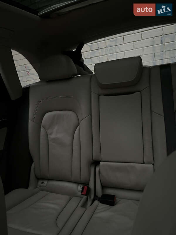 Внедорожник / Кроссовер Audi Q5 2013 в Чернигове