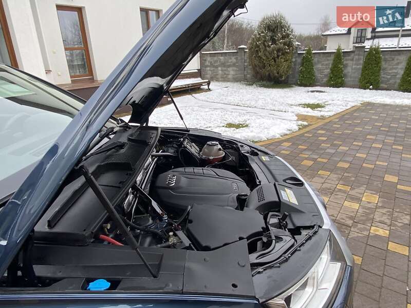 Позашляховик / Кросовер Audi Q5 2017 в Рівному