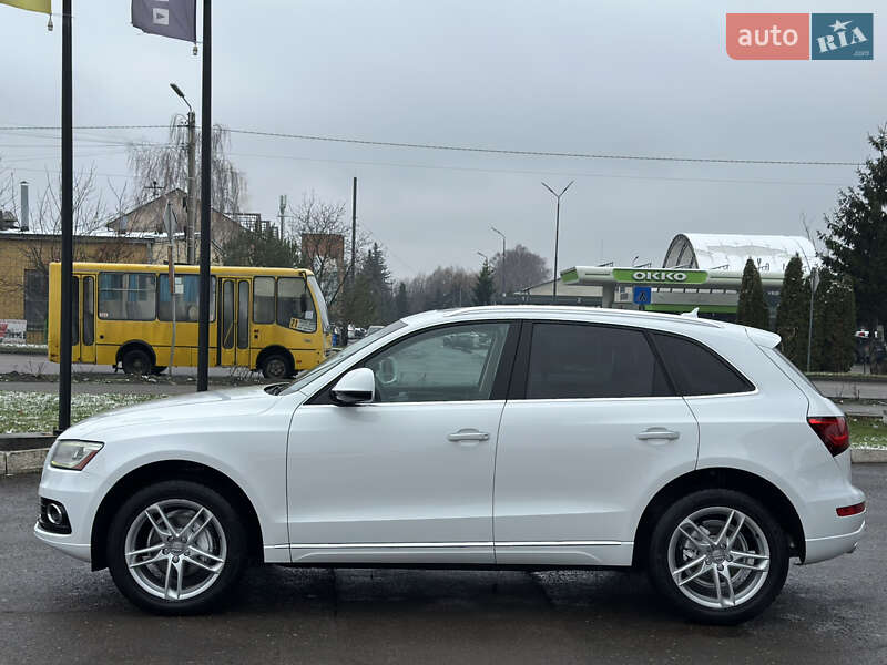 Внедорожник / Кроссовер Audi Q5 2015 в Дубно