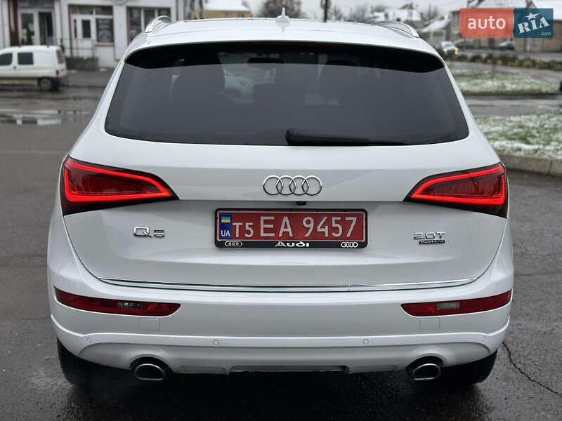 Внедорожник / Кроссовер Audi Q5 2015 в Дубно