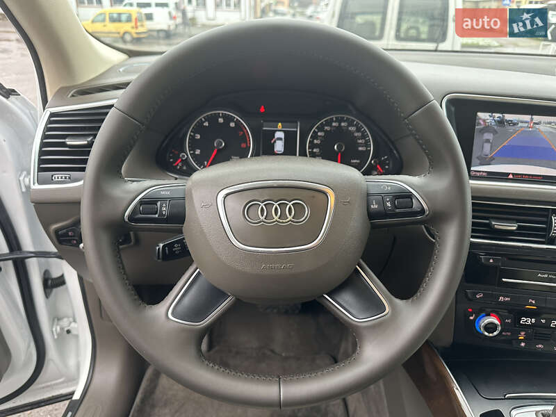 Внедорожник / Кроссовер Audi Q5 2015 в Дубно