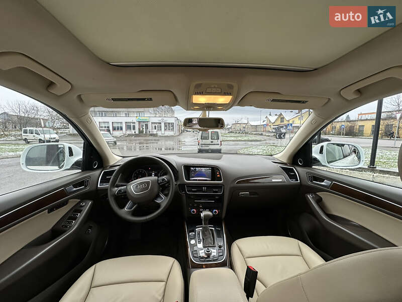 Внедорожник / Кроссовер Audi Q5 2015 в Дубно