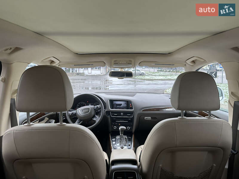 Внедорожник / Кроссовер Audi Q5 2015 в Дубно