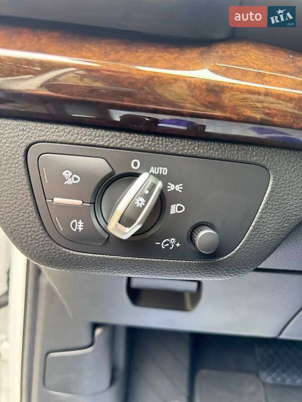 Внедорожник / Кроссовер Audi Q5 2018 в Луцке