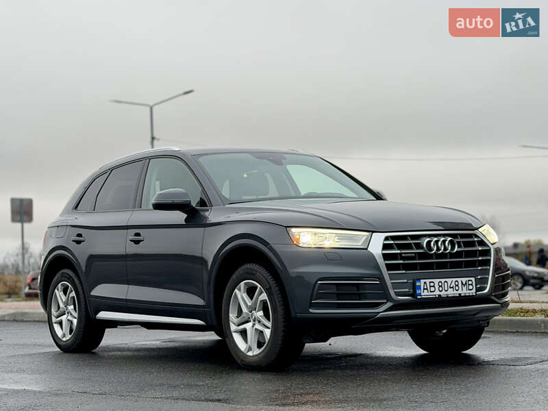 Позашляховик / Кросовер Audi Q5 2018 в Вінниці