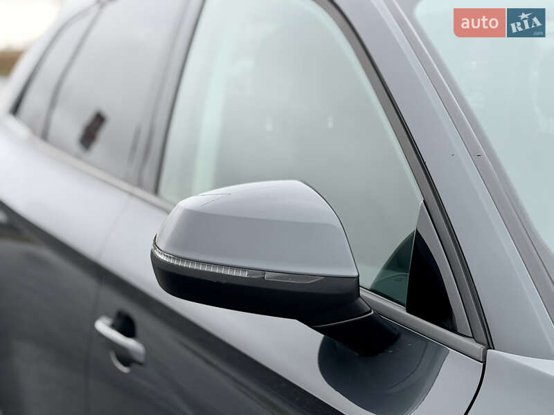 Позашляховик / Кросовер Audi Q5 2018 в Вінниці