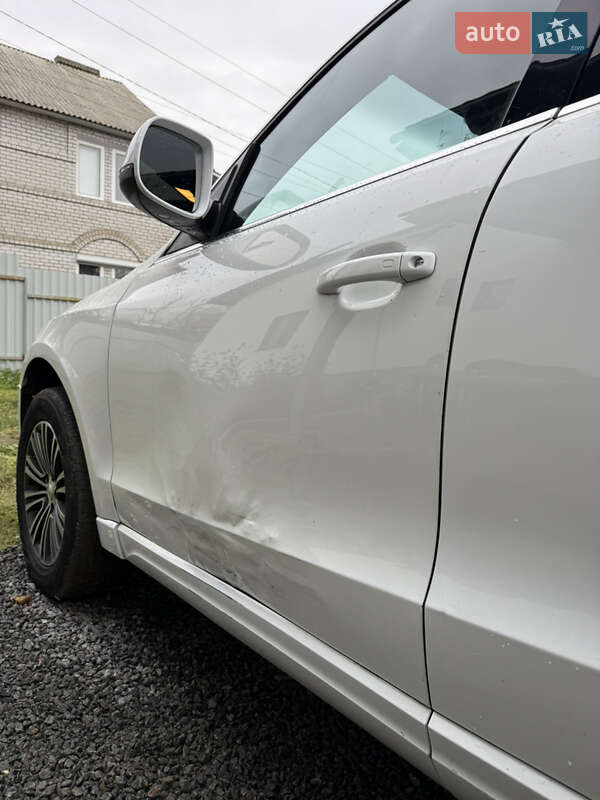 Внедорожник / Кроссовер Audi Q5 2011 в Харькове