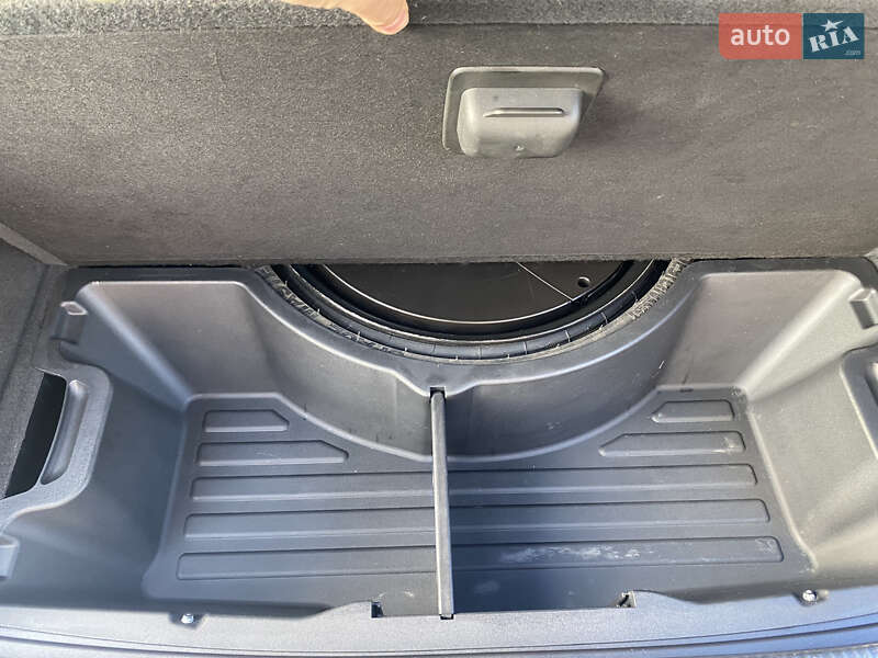 Позашляховик / Кросовер Audi Q5 2013 в Луцьку фото 18 Позашляховик / Кросовер Audi Q5 2013 в Луцьку