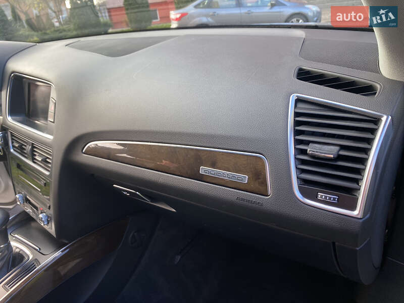 Позашляховик / Кросовер Audi Q5 2013 в Луцьку фото 24 Позашляховик / Кросовер Audi Q5 2013 в Луцьку
