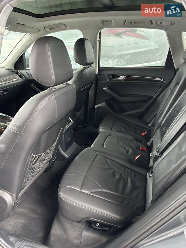 Позашляховик / Кросовер Audi Q5 2013 в Львові