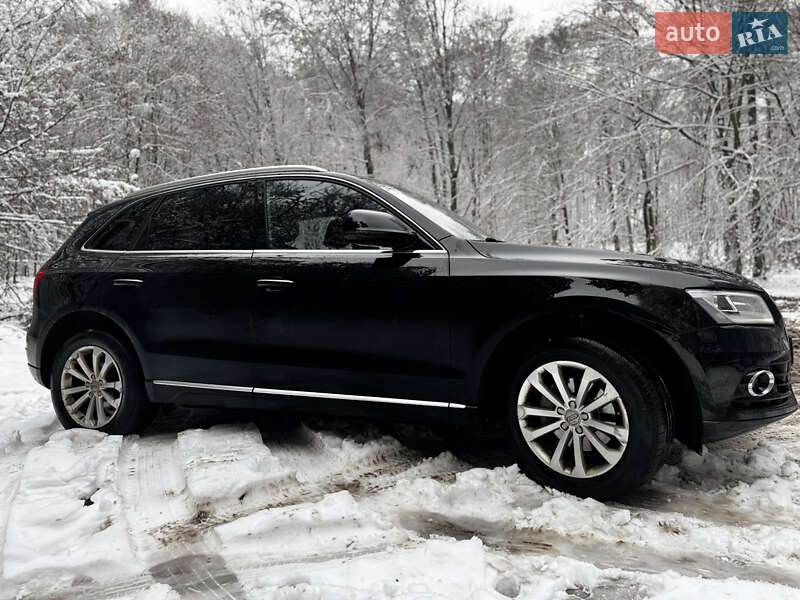 Внедорожник / Кроссовер Audi Q5 2016 в Львове