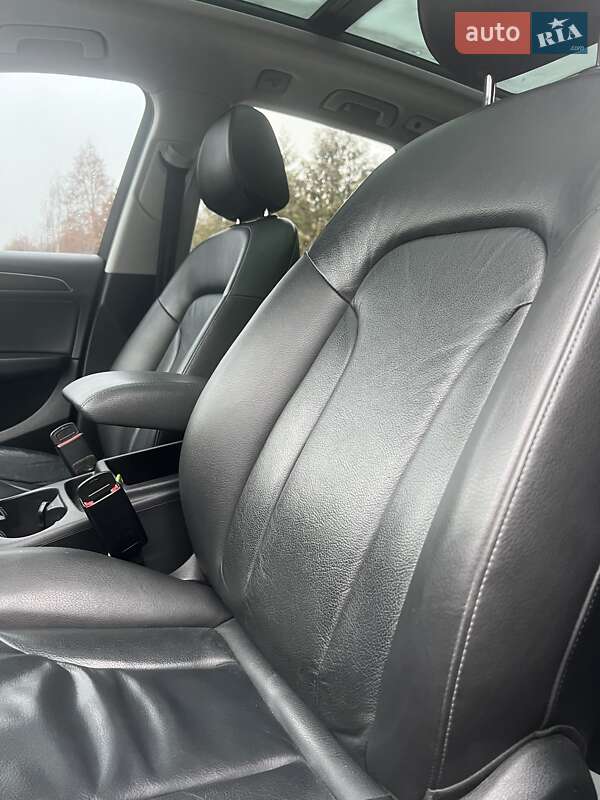 Позашляховик / Кросовер Audi Q5 2015 в Рівному