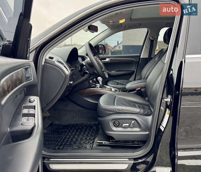 Внедорожник / Кроссовер Audi Q5 2016 в Дубно