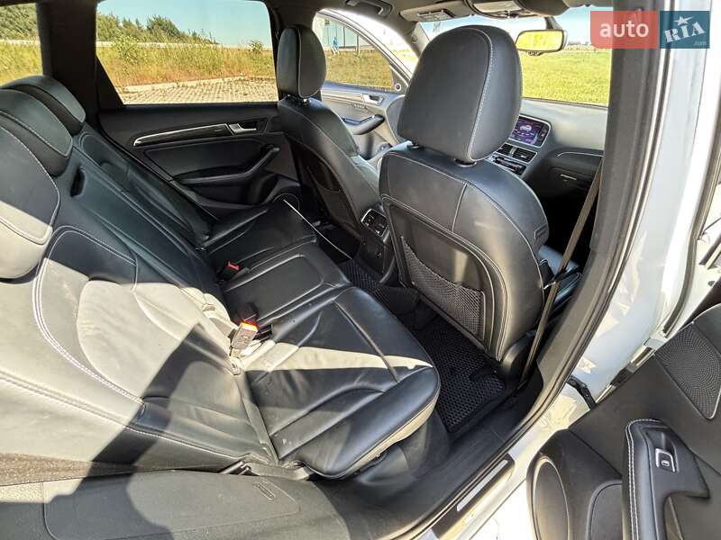 Позашляховик / Кросовер Audi Q5 2014 в Львові