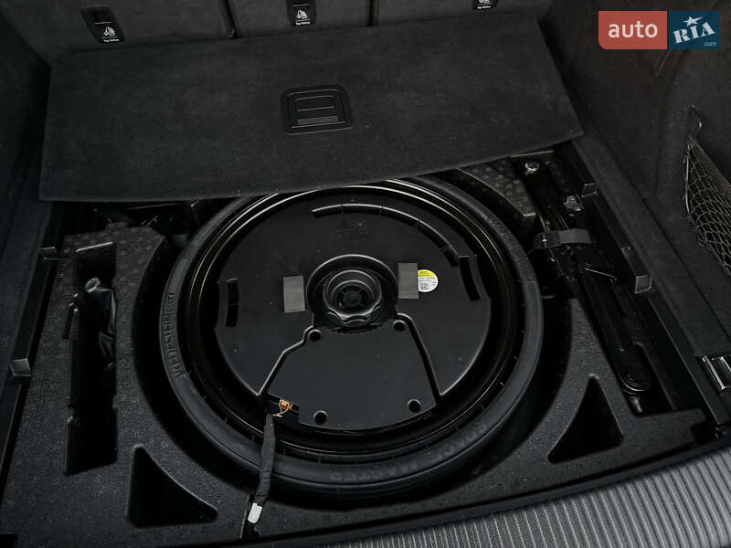 Внедорожник / Кроссовер Audi Q5 2017 в Трускавце фото 73 Внедорожник / Кроссовер Audi Q5 2017 в Трускавце