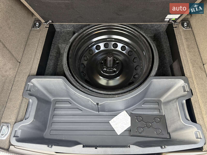 Внедорожник / Кроссовер Audi Q5 2015 в Полтаве