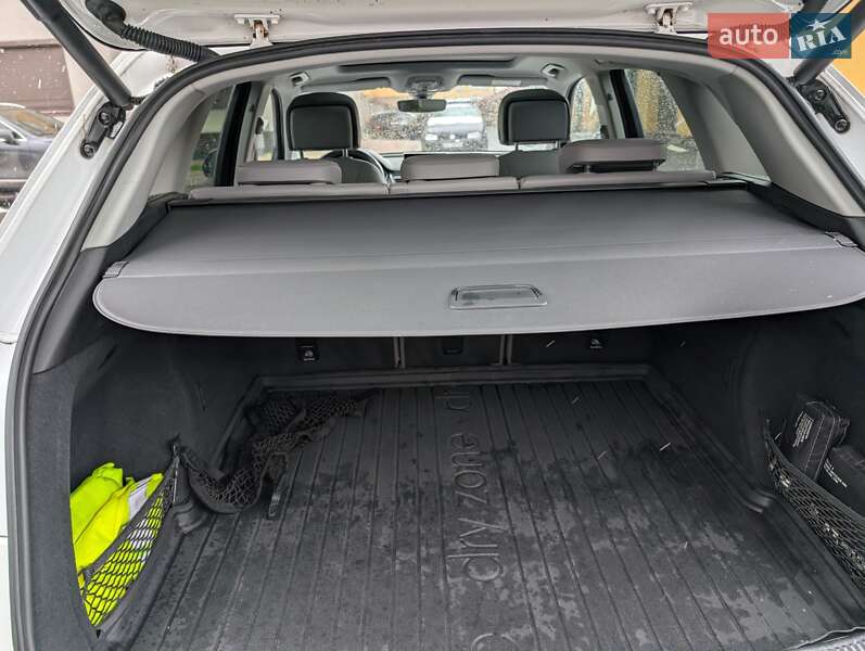 Позашляховик / Кросовер Audi Q5 2017 в Луцьку