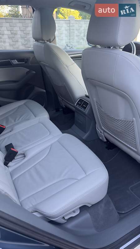 Внедорожник / Кроссовер Audi Q5 2015 в Черновцах