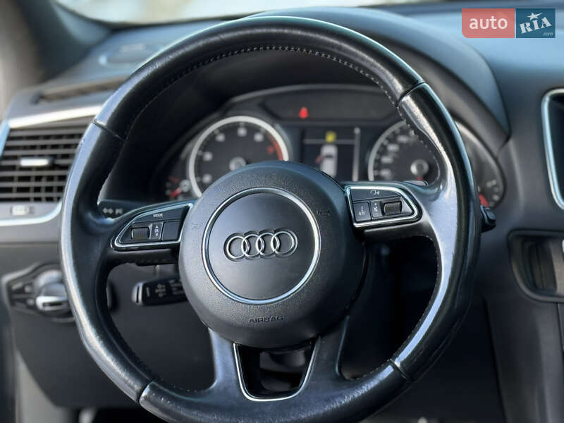 Позашляховик / Кросовер Audi Q5 2014 в Стрию