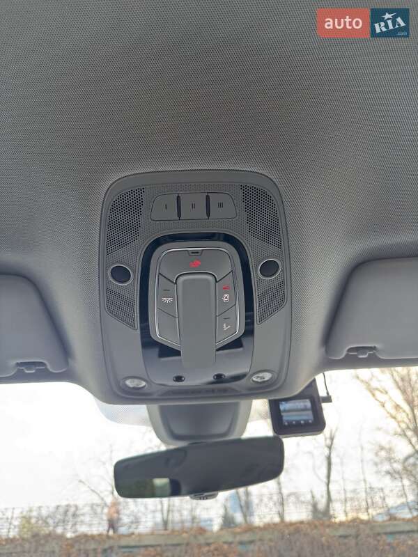 Позашляховик / Кросовер Audi Q5 2019 в Дніпрі