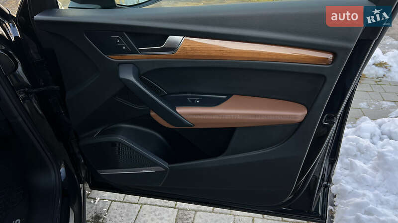 Позашляховик / Кросовер Audi Q5 2020 в Львові фото 35 Позашляховик / Кросовер Audi Q5 2020 в Львові