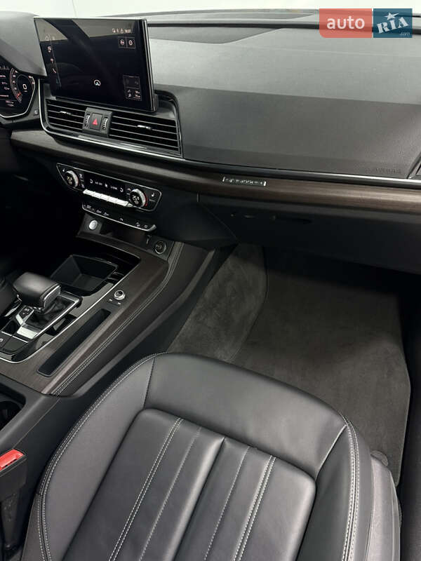 Позашляховик / Кросовер Audi Q5 2022 в Одесі