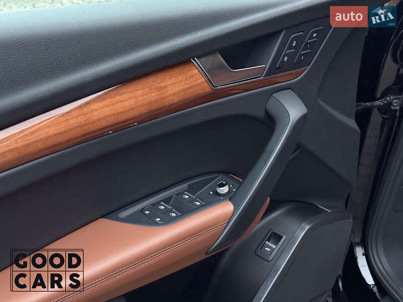 Внедорожник / Кроссовер Audi Q5 2021 в Одессе