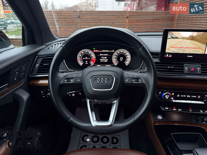 Внедорожник / Кроссовер Audi Q5 2021 в Одессе