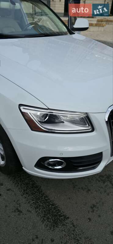 Позашляховик / Кросовер Audi Q5 2012 в Умані